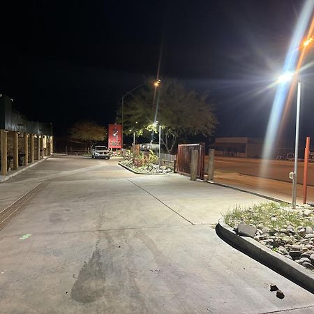 アホ Zee Gardenモーテル エクステリア 写真